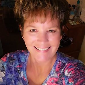 Meet your Posher, Shelly