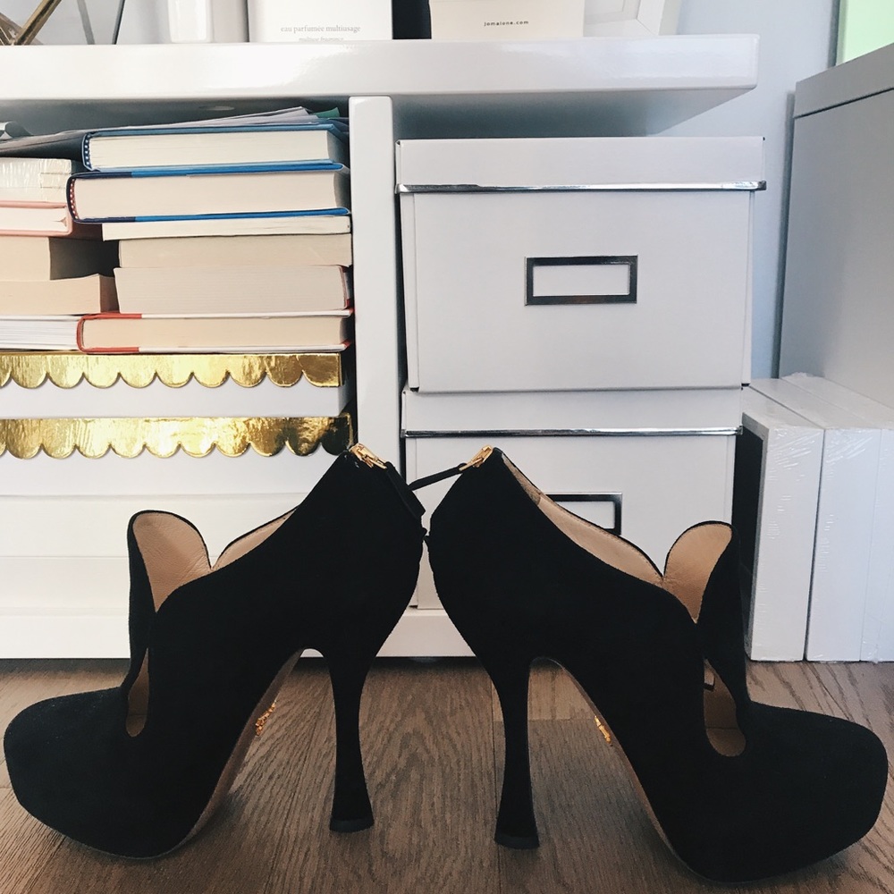 💓Reduced💓 New Prada Suede Cut Out Booties - Picture 3 of 8