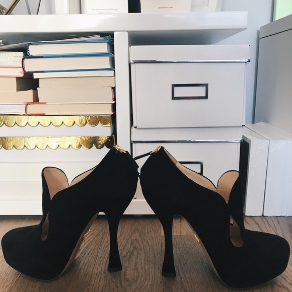 💓Reduced💓 New Prada Suede Cut Out Booties - Picture 3 of 8