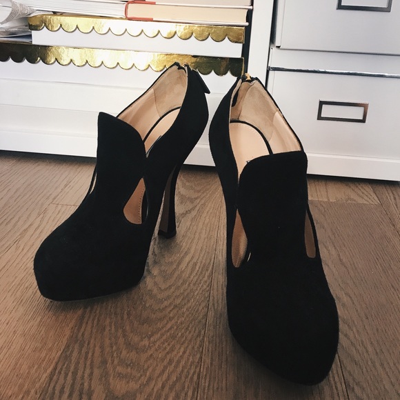💓Reduced💓 New Prada Suede Cut Out Booties - Picture 5 of 8