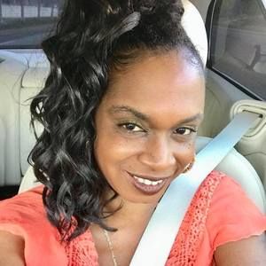 Meet your Posher, Vanecia
