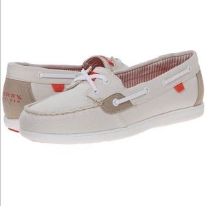 In box Sperry Shore Sider shoes