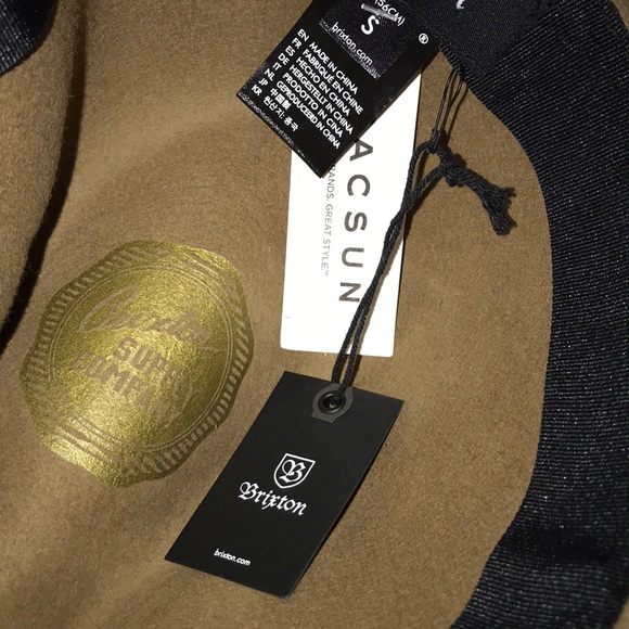 A Fashion Hat - Picture 5 of 5