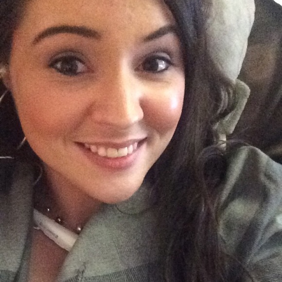 Meet your Posher, Jacci - Picture 5 of 5