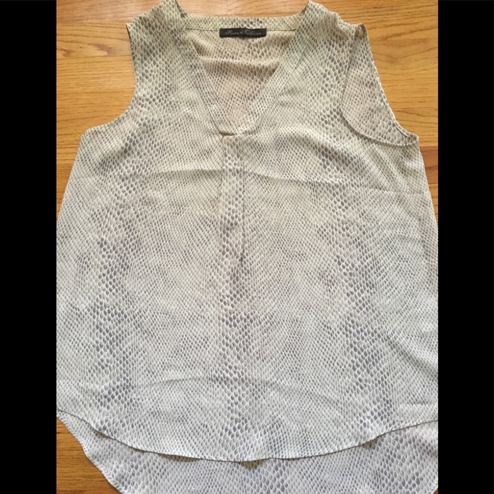 Sleeveless top