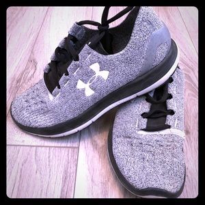 Under armor women’s shoes