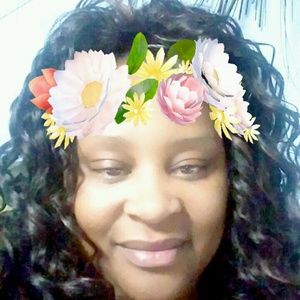 Meet your Posher, Lynette