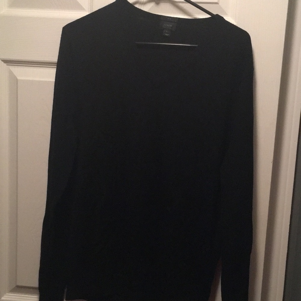 Men's Slim Merino V-neck Sweater