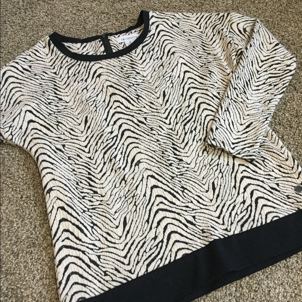 Liz Claiborne sweater
