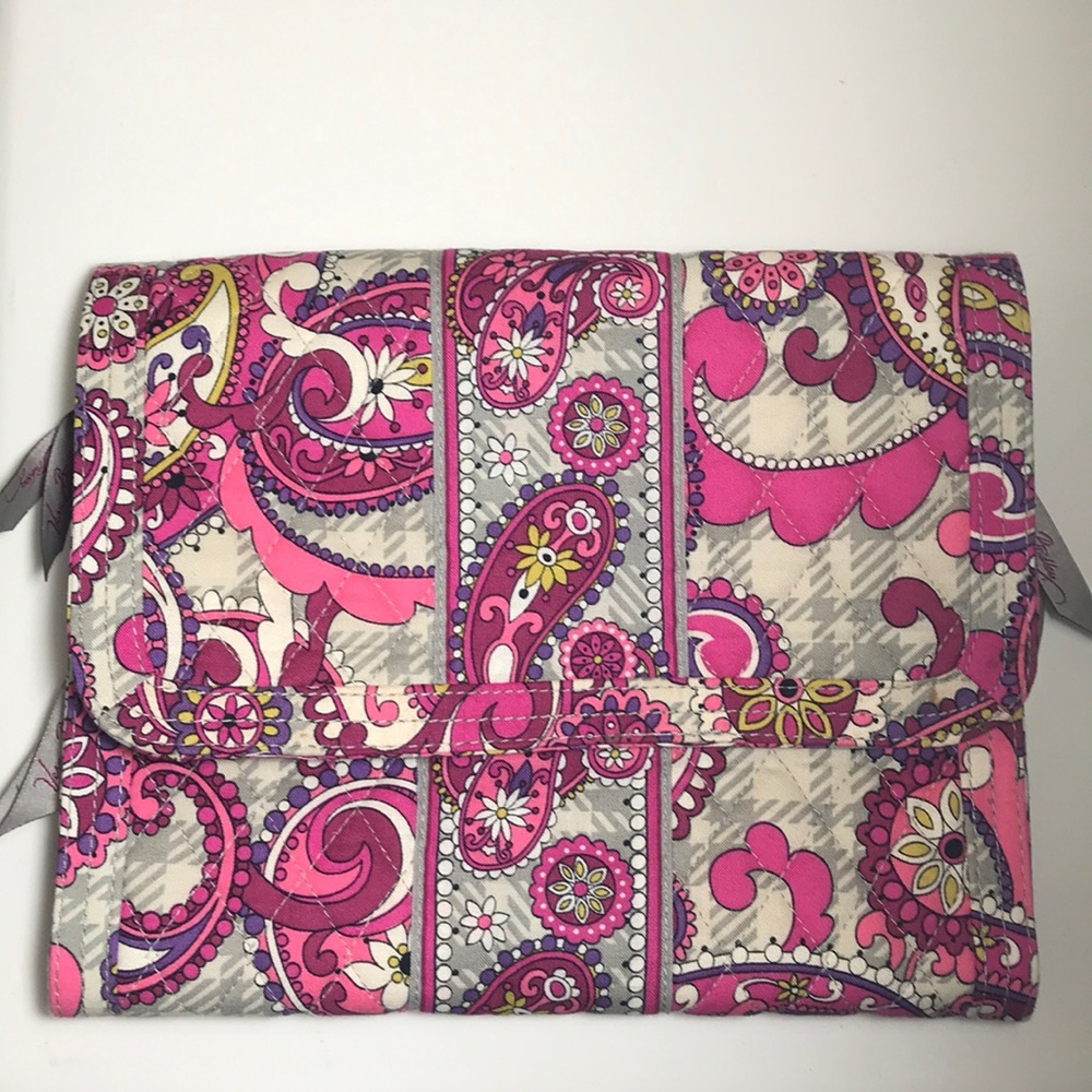 Vera Bradley jewelry folio in Paisly meets plaid