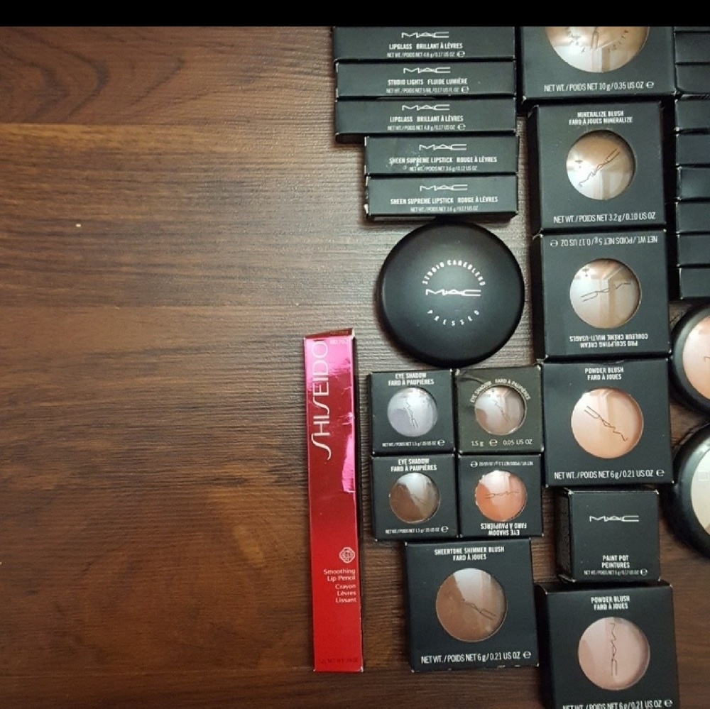 MAC makeup mixed lot - Picture 4 of 7
