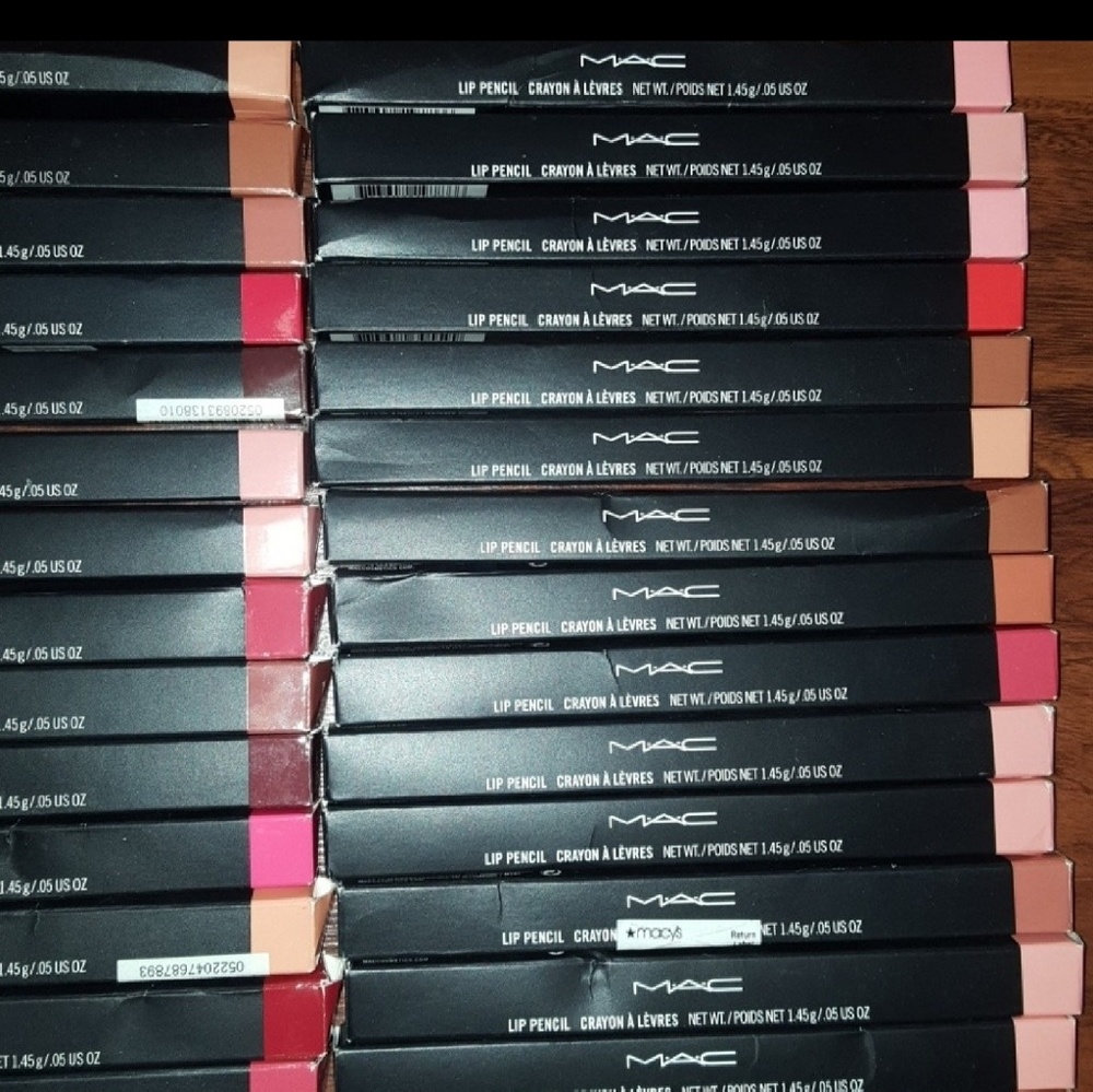 MAC makeup mixed lot - Picture 6 of 7