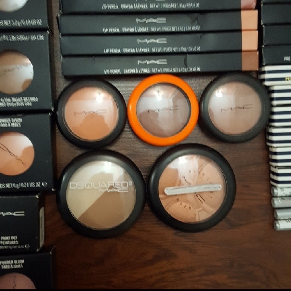 MAC makeup mixed lot - Picture 7 of 7