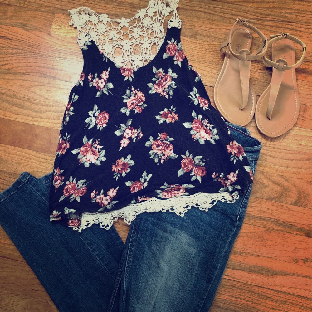 Lace back tank top