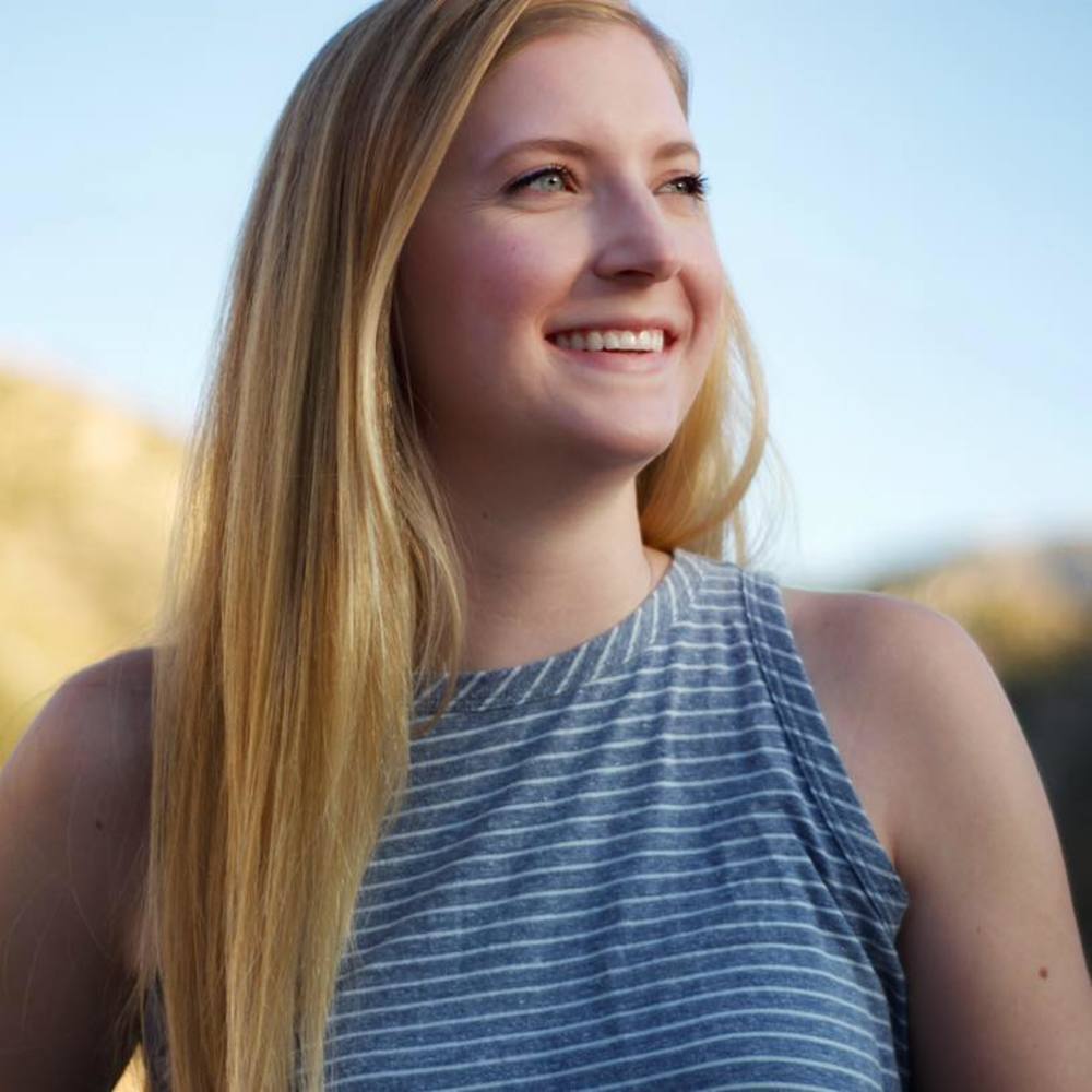 Meet your Posher, Caitlyn