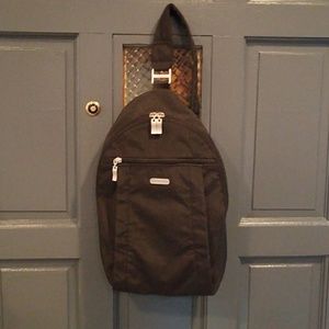 Baggallini crossbody purse