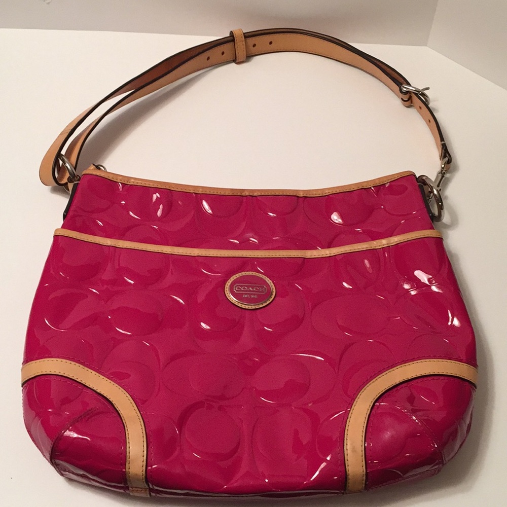 Pink Patent Leather Coach Shoulderbag