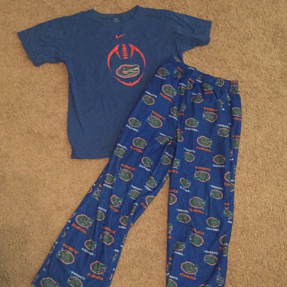 Boys GATORS Pajama Set NIKE shirt & fleece bottom