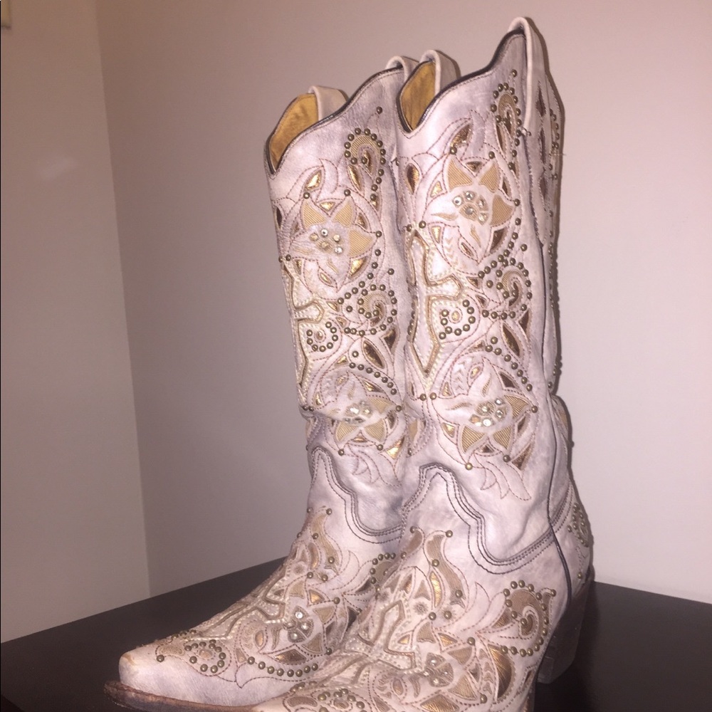 Corral Boots 8.5