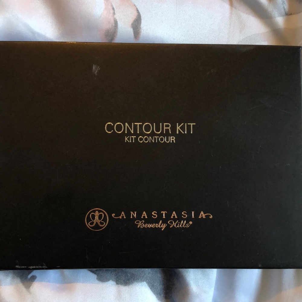 Anastasia contour kit