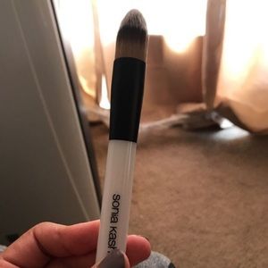 Sonia kashuk pointed foundation brush
