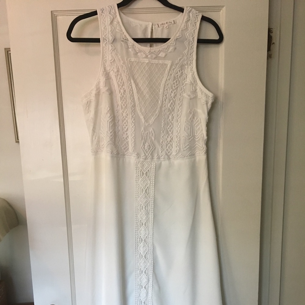 Willow & Clay Crochet Detailed Dress