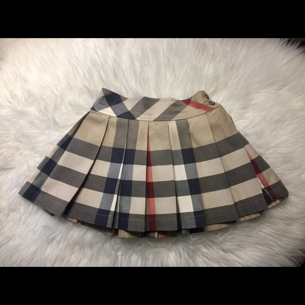 Kids Burberry skirt 3T