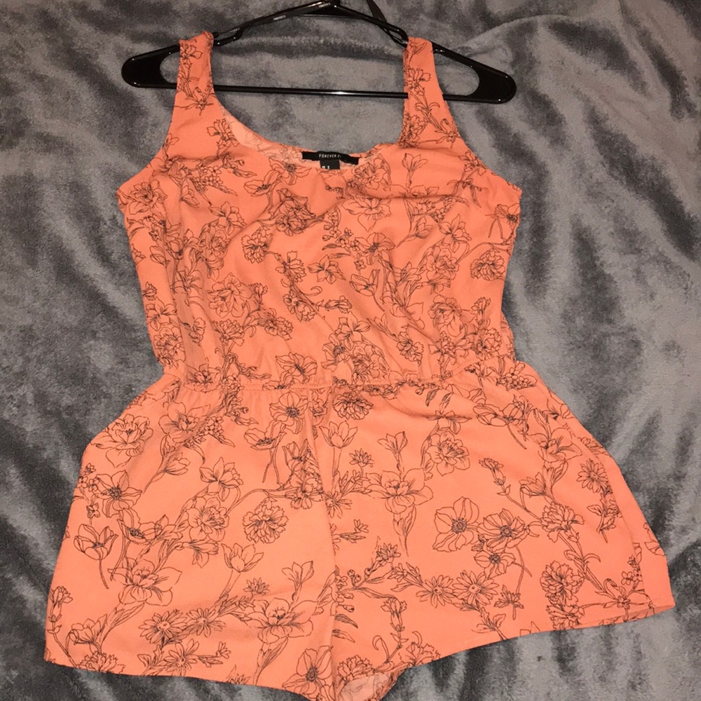 forever 21 romper ✨ small