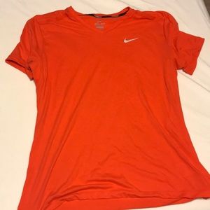Nike dry-fit t shirt
