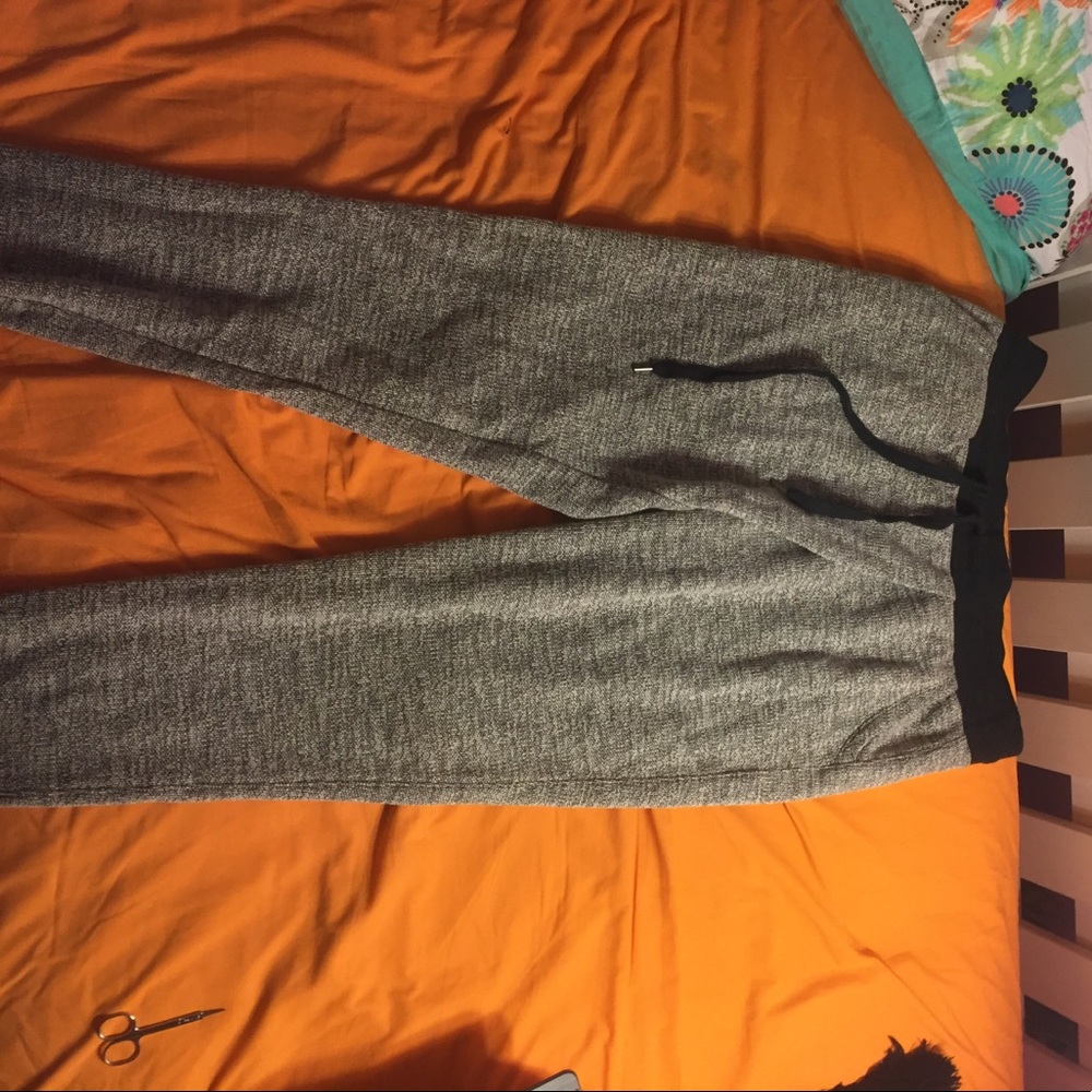 NWT aerie joggers