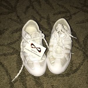 BRAND NEW NFINITY CHEER SHOES