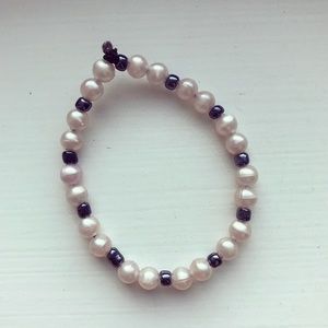 Blush pink & gunmetal beaded elastic bracelet