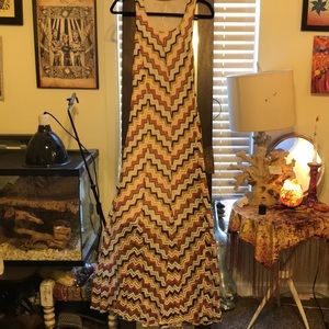 Super Mod Maxi Zig-Zag dress!