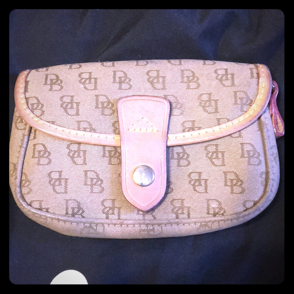 Dooney and Bourke coin purse