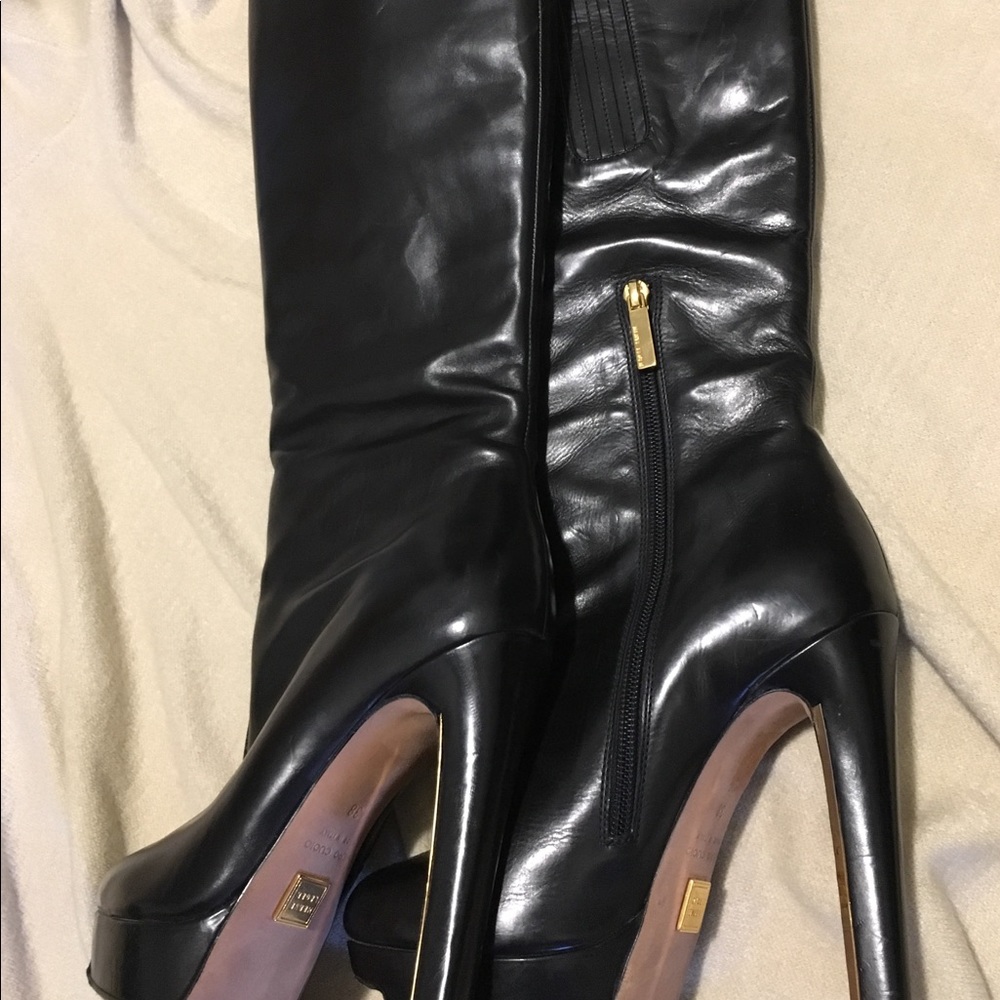 Hervé Léger high heel boots
