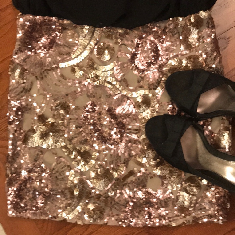 Holiday Party Dress - Picture 2 of 4