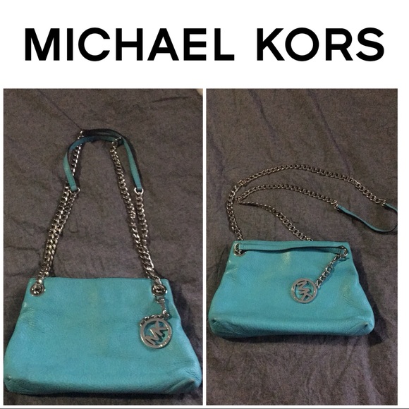 Michael Kors Handbags - Michael kors two ways cross body purse