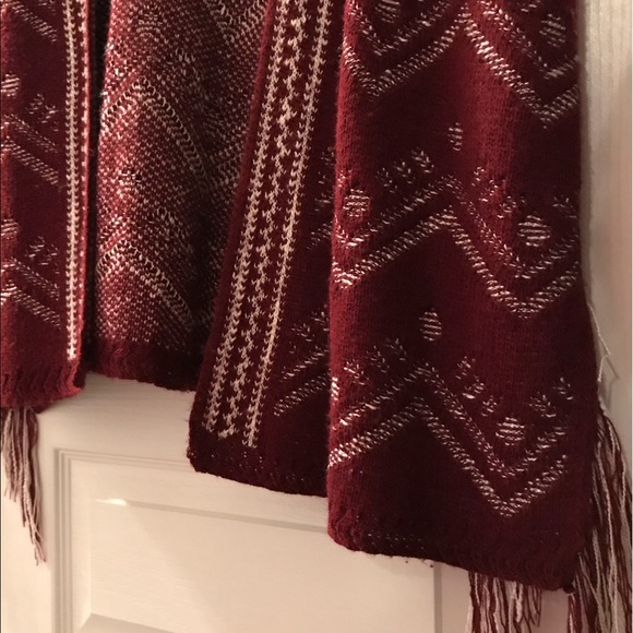 Sweater - Picture 3 of 4