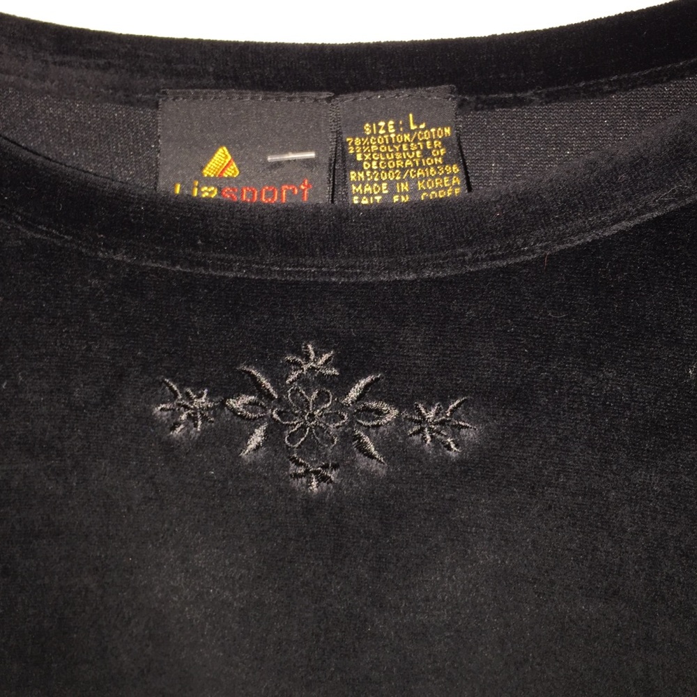 Black Velour Top Sz L NWT Lizport