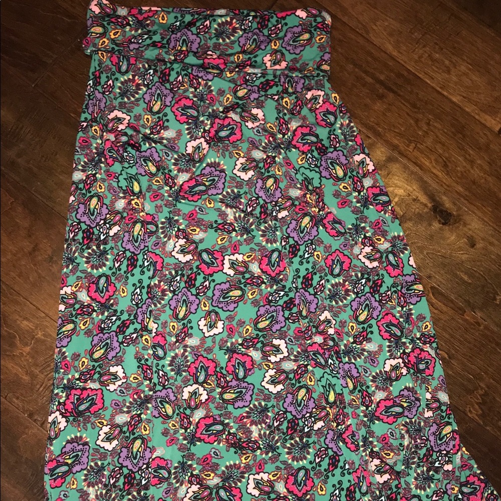 LuLaRoe Small Maxi Skirt