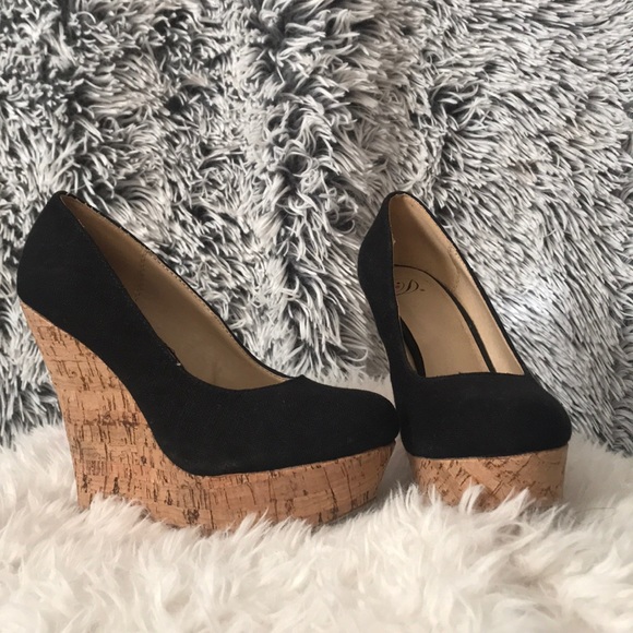 Wedges - Picture 1 of 3
