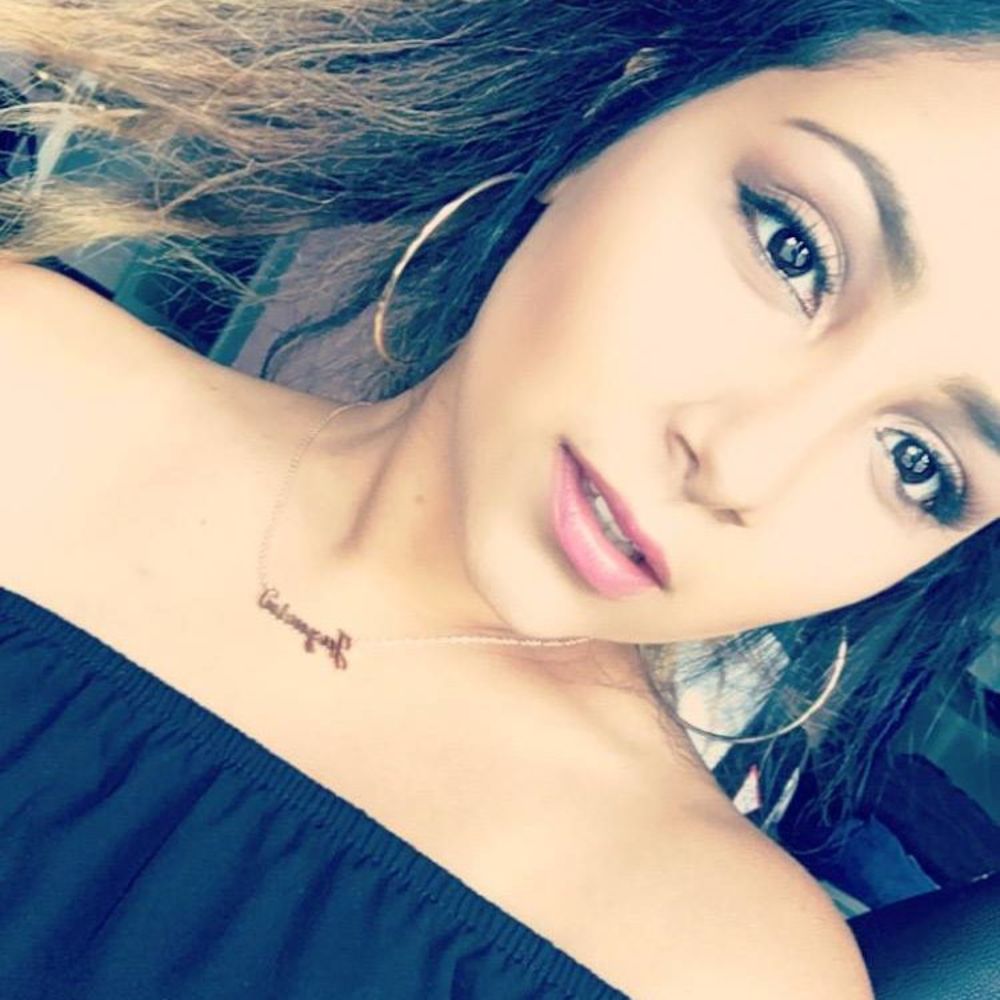 Meet your Posher, Jazmin
