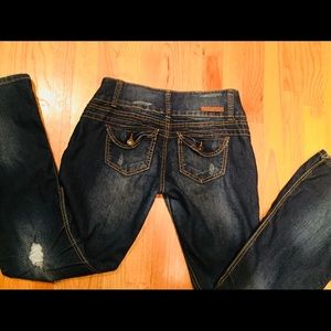 Distressed Jeans - missing inside button