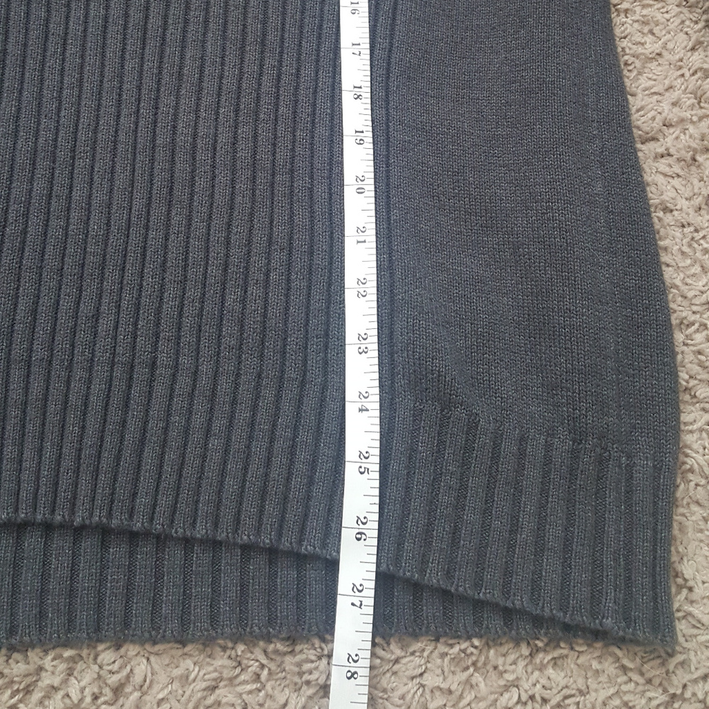 Vintage Oscar de la Renta Sweatshirt - Picture 7 of 7