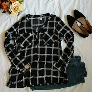 Old Navy Plaid Blouse