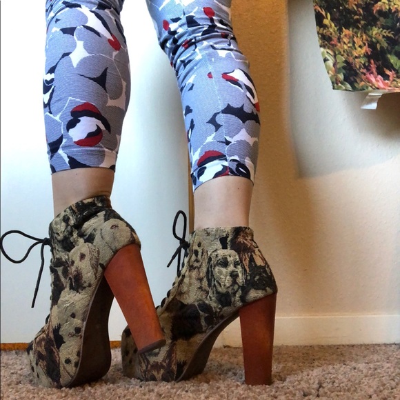 Jeffrey Campbell Dog Tapestry Lita Platform Bootie - Picture 4 of 8