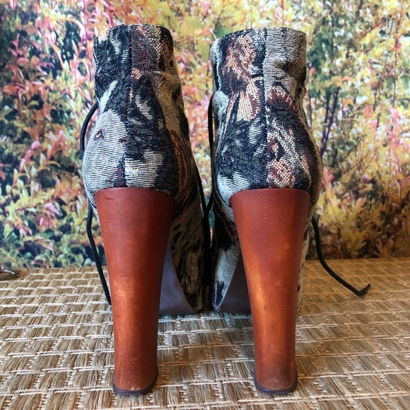 Jeffrey Campbell Dog Tapestry Lita Platform Bootie - Picture 3 of 8