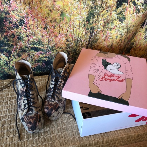 Jeffrey Campbell Dog Tapestry Lita Platform Bootie - Picture 7 of 8