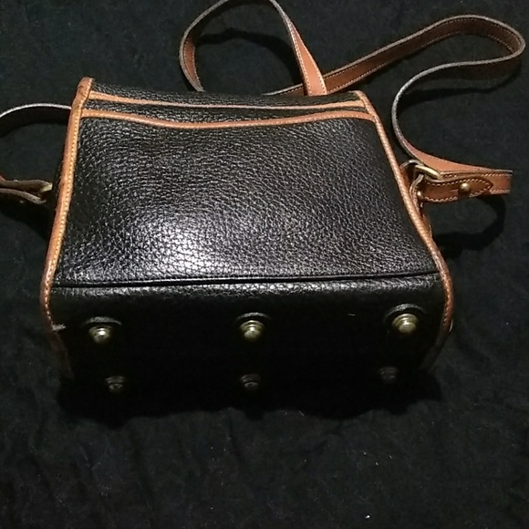 Black and Tan Dooney & Bourke CrossBody Bag - Picture 2 of 6