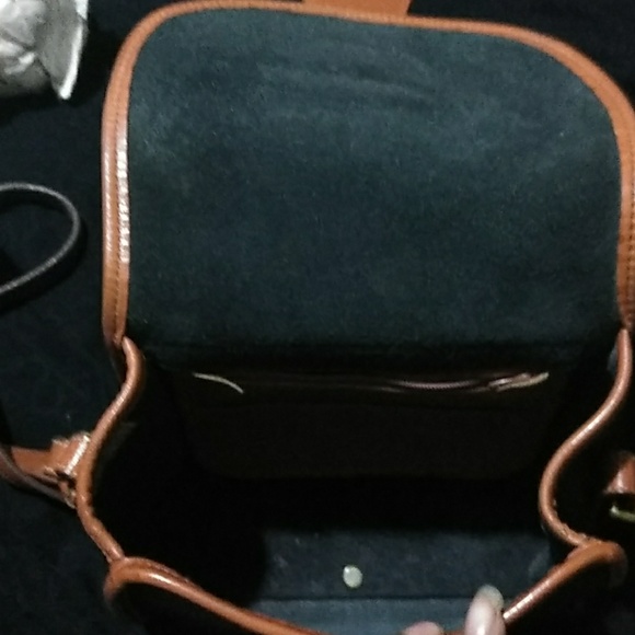 Black and Tan Dooney & Bourke CrossBody Bag - Picture 4 of 6
